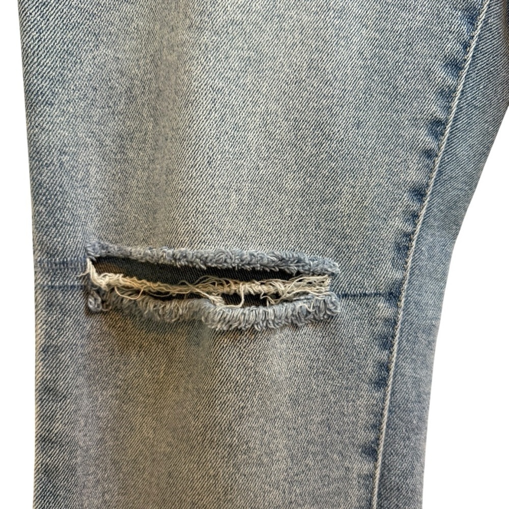Altar'd State Blue Cropped Mid Risr Ankle Jeans Distressed - Picture 4 of 7